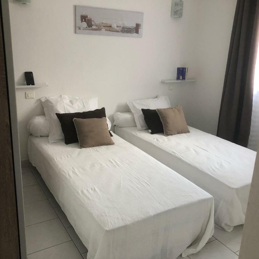 Petite Maisonette Adossee Mais Independante Avec Piscine Villa Peymeinade ภายนอก รูปภาพ